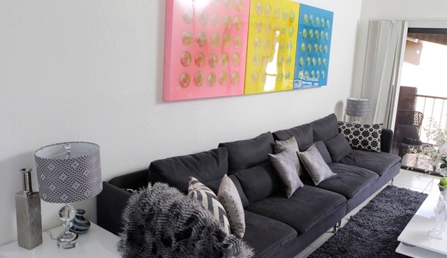 Desirable location - Walk Downtown 2B + 2B
