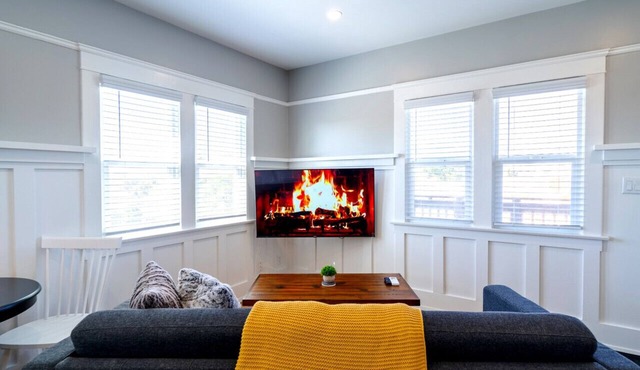 Desirable Studio Park Views W/D