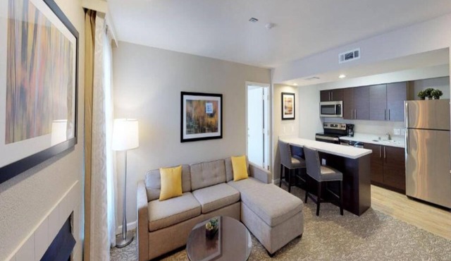 Desk & Fireplace Included – Spacious 2 Suite Near Fremont BART Station