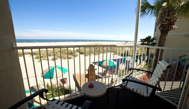 DeSoto Beach Hotel