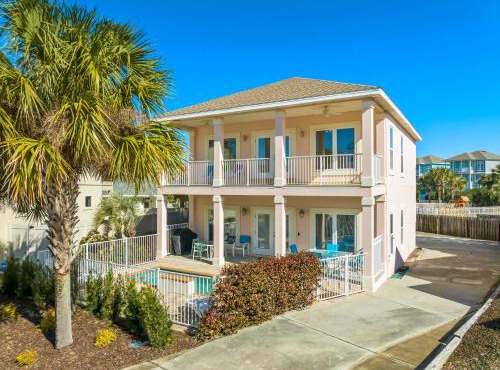 Destin Beach House - Flamingo Cove by Panhandle Getaways