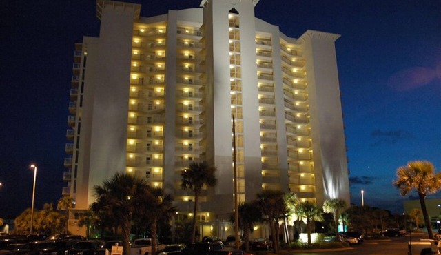 DESTIN SUNSET PARADISE! 3BR/2BA - 7th Fl - Gulf, Harbor & Lake View - LOCATION!