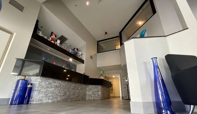 Destiny Palms Hotel Maingate West