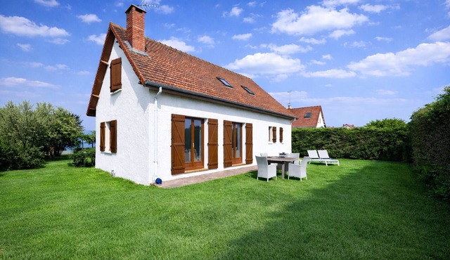 Detached 3-bedroom house, 100㎡ and enclosed garden