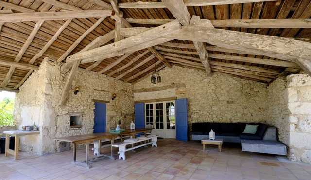 Detached and quiet house with private pool, near Lauzerte