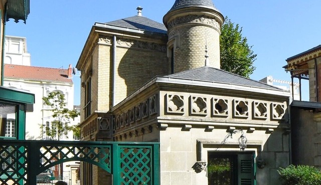 Detached bungalow in the center of Vichy for 1 to 4 people