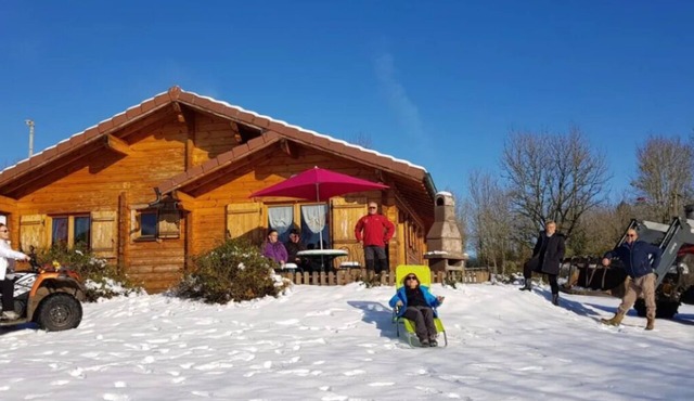 Detached chalet on a farm in the Jura