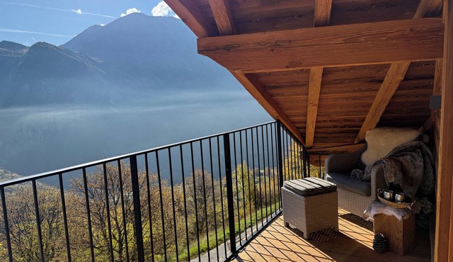 Detached Chalet Orcières mountain view pool access "le Trappeur