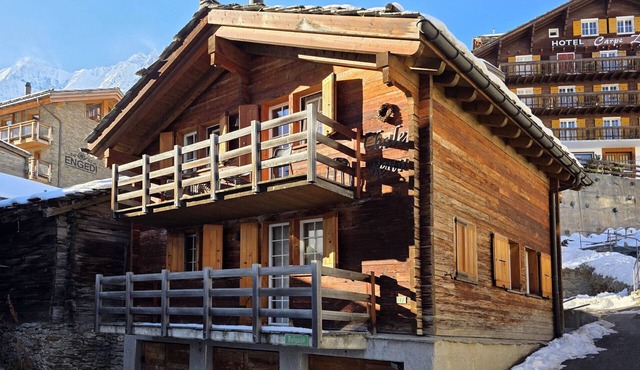 Detached chalet Renu with sauna in the heart of Saas-Fee
