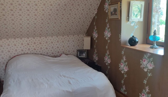 Detached country house between Mont Saint-Michel, Dinan and Saint-Malo.