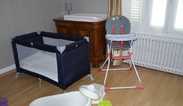 Detached house in wine-growing village