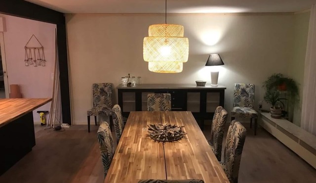 Detached house 3 Bedrooms, 140 M2, Loggia, Balcony, private garden 800 M2