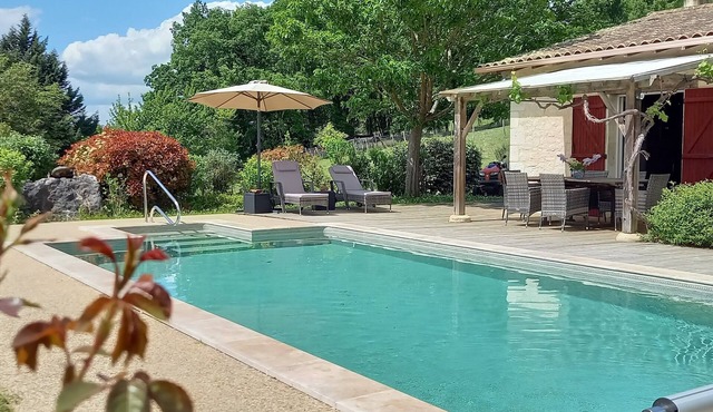 Detached house Private heated pool Free Wi-Fi