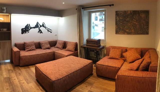 Detached house 12 people with garden in the center of Valloire at the foot of the piste