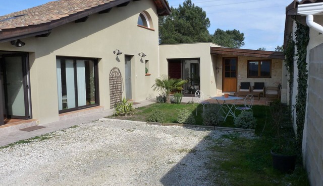 Detached house 4 persons Route des Châteaux BORDEAUX
