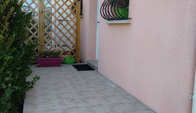 Detached house extension in the countryside