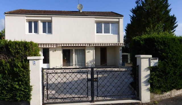 Detached house in Bugue in Périgord Noir