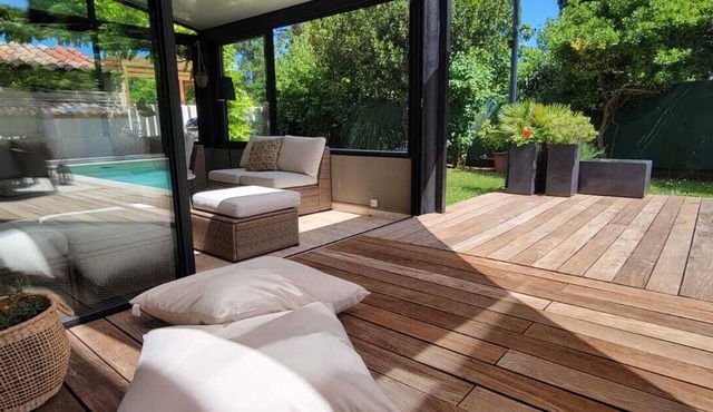 Detached house in village with garden and swimming pool