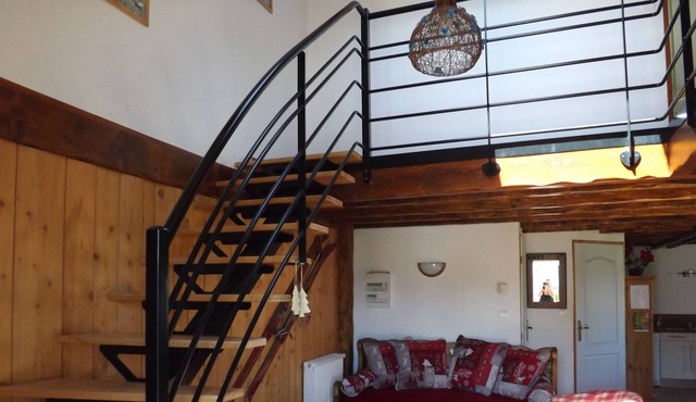 Detached house, mountain style interior, very nice