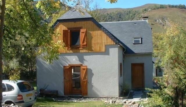 Detached house with garden for 6 (8) persons