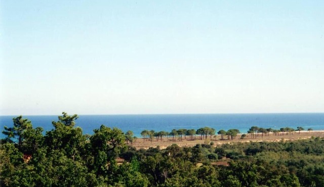 Detached house with beautiful sea view, enclosed garden and garage