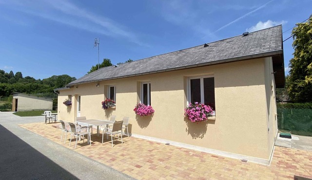 Detached house with enclosed garden and electric charging in Gacé