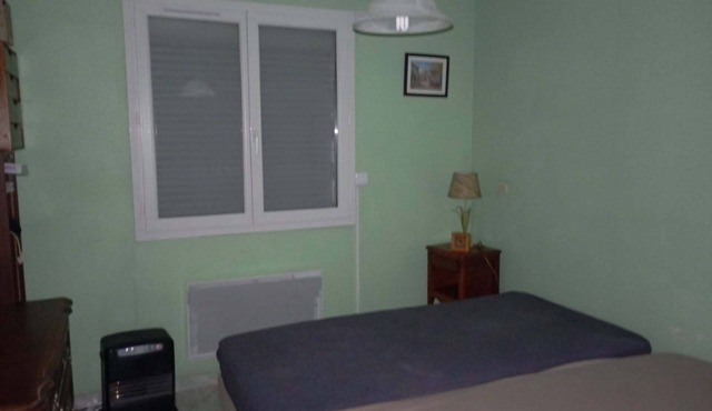 Detached house with fenced garden and rear terrace