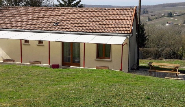 Detached house with private garden