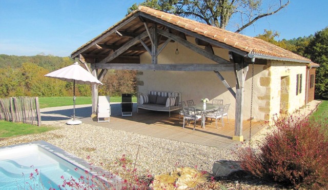 Detached House with Private Pool in the Country in Monpazier, Périgord