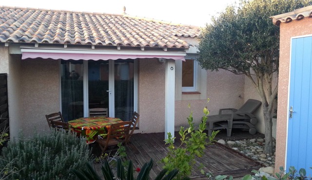 Detached house with terraces, garden and swimming pool.