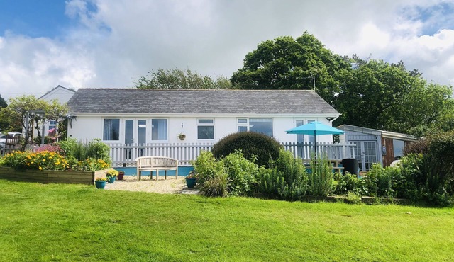 Detached, peaceful, spacious with easy access and very large garden