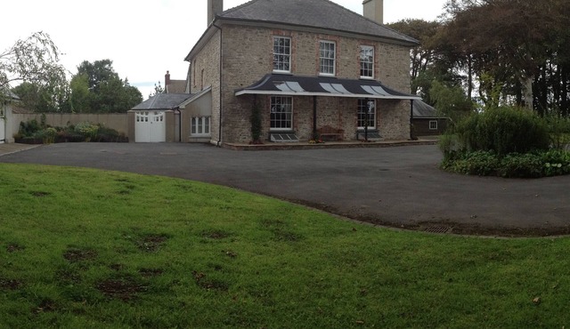 Detached Period Home-Former Rectory, Views Of Bristol Channel/Gower & Caldy