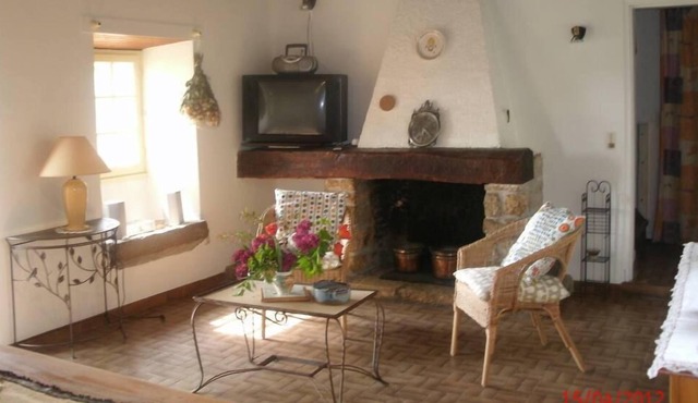 Detached quiet in a green