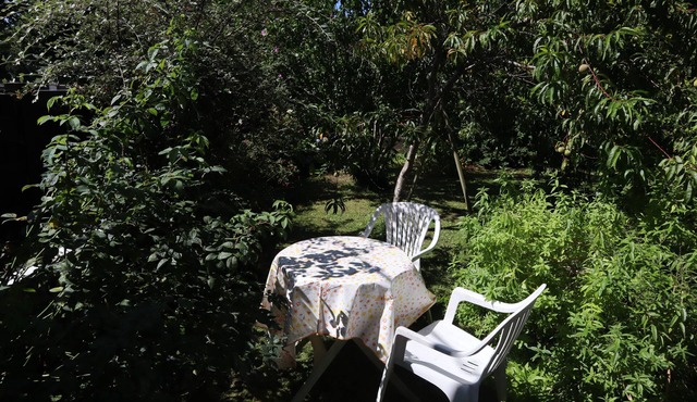 Detached studio with garden near Lorient, sea and countryside