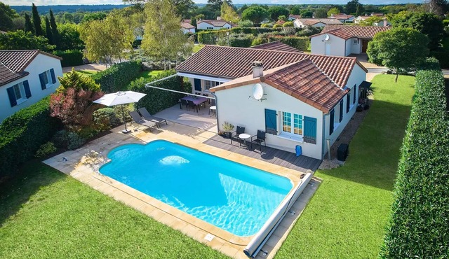 Detached villa 4 pers., 2 bathrooms, private pool 4 persons