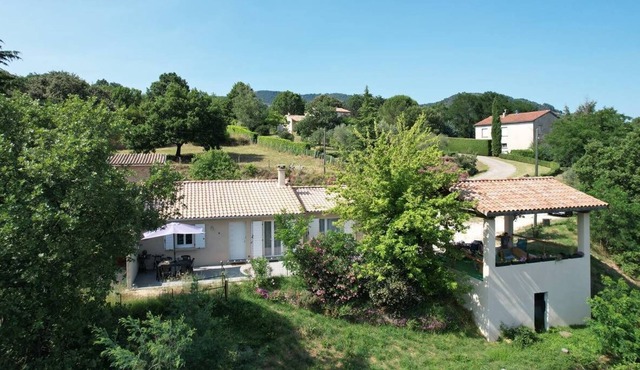 Detached villa in Chassiers, 3 bedrooms for 6 people and pets allowed, in the...