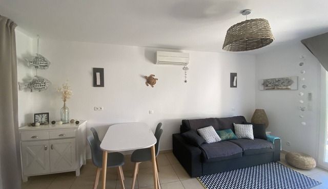 Detached villa in vacation residence with swimming pools