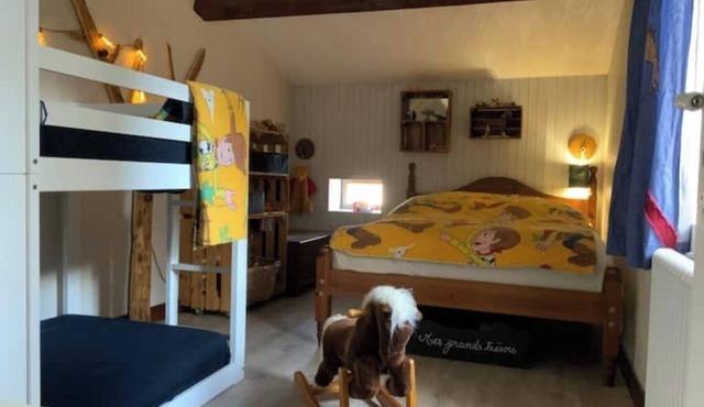 Détente & Confort : Country house with swimming pool and garden