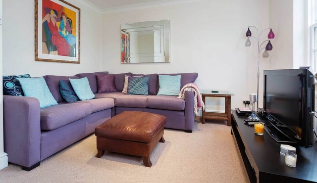 Deuce Delight, by Veeve