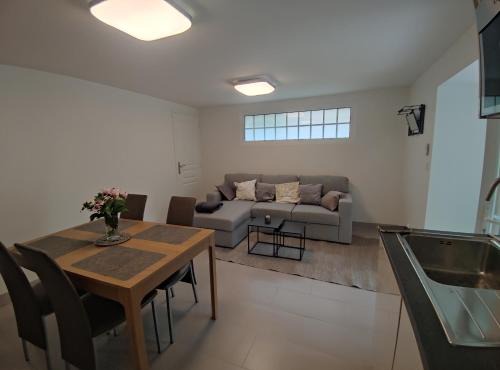 deux pièces calme sur jardin