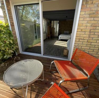 Deux pièces avec terrasse, vue jardin