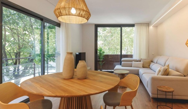 Devesa - Holiday Apartment Rental in Girona | Bravissimo