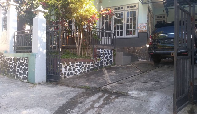 devila pesanggrahan batu