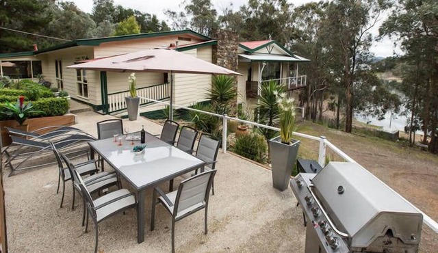 DeVine Getaway - Home Away From Home