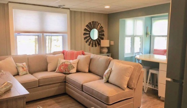 Dewey Beach Condo 2BR + Sleeper - Family friendly! Walk to the beach!