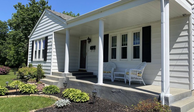 Dewey Cottage - Central to All of SEMO Adventures