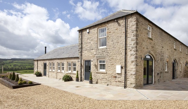 Dexter - Holiday At Home