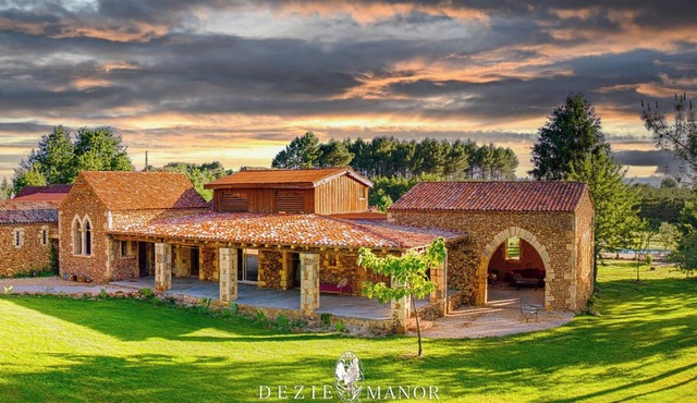 Dezie Manor Orangerie and Gardens near Sarlat la Caneda