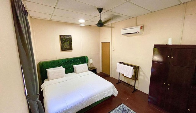 DGeting Beach Resort