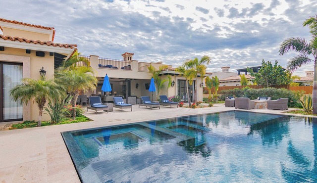 Diamante Golf Villa on Oasis Course Four bedroom home with full-time housekeeper